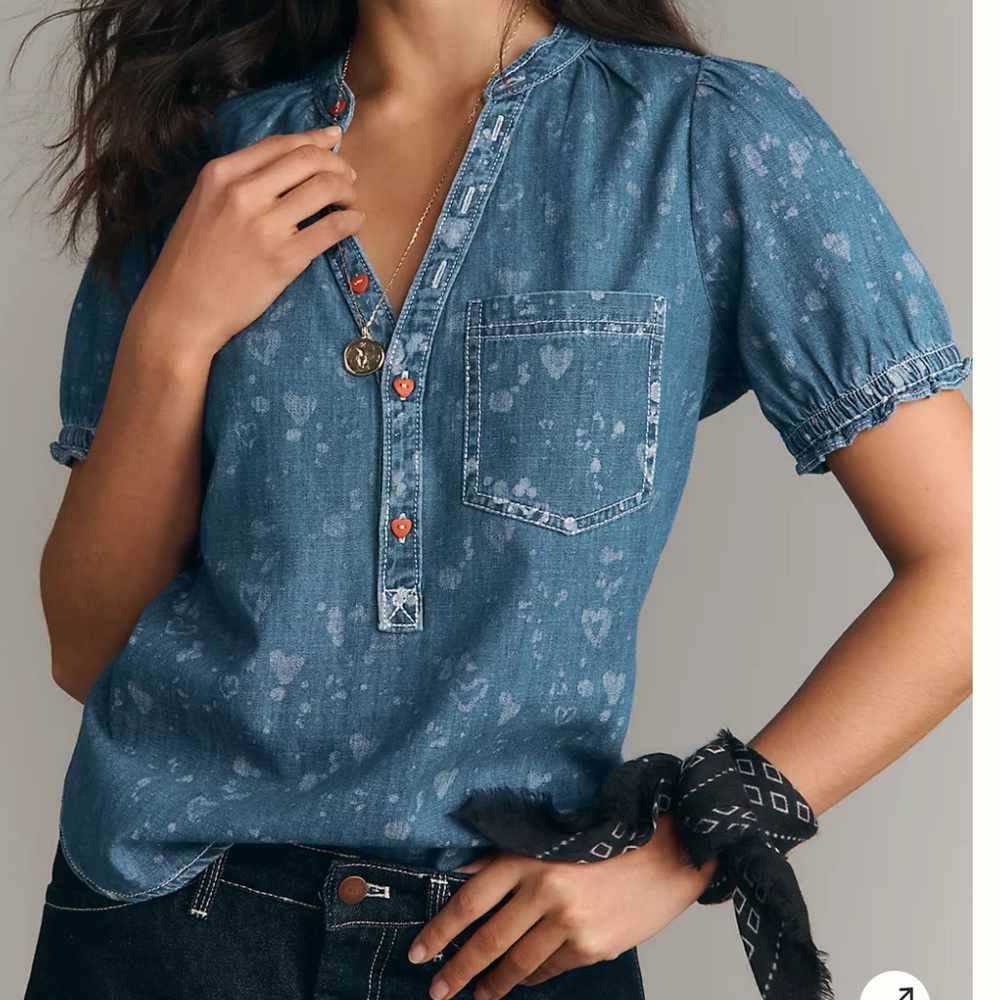 The Aly Denim Puff-Sleeve Heart Blouse by Pilcro